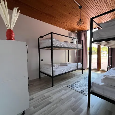 Hostel Hub 1001